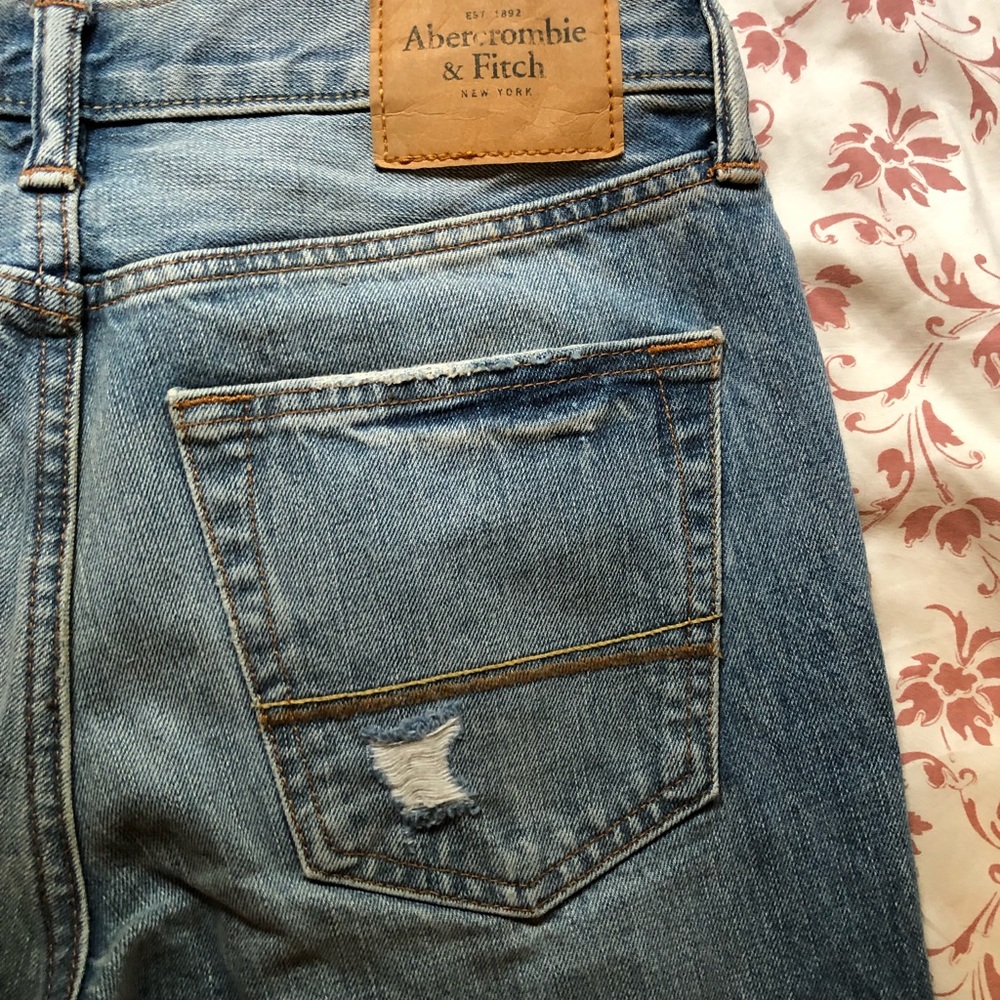 Abercrombie & Fitch distressed jeans
